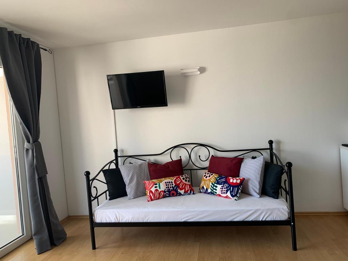 Apartments Villa Ohana Kaštela Eksteriør billede