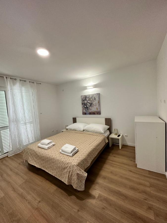 Apartments Villa Ohana Kaštela Eksteriør billede